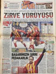HÜRRİYET GAZETESİ DOĞUM GÜNÜ HEDİYESİ - 13 ŞUBAT 2005 -TAM TAKIM 40 SAYFADIR -İbrahim Selçuk-Ayşe Arman-Fazıl Say-Cem Adrian-Charles Aznavour-Frank Sinatra-Ray Charles-Oktay Ekşi-Ecevit-Öcalan-Murat Bardakçı-Hakan Şükür-İlhan-Soyler-Ribery-Mondragon-Kürşat-Karan-Tuncay-Kutlu-Vedat Okyar-Tümer Metin-Ronaldo-A Yıldırım-Mustafa Küçük-Tayyip Erdoğan-Güler Sabancı-Jose Luis Duran-Muharrem Aydın-Oran Ermiş Gasp yüzde 35 artış var-Evlenecek olursam canlı yayında açıklarım-Telefonda U dönüşü-ABD askerini suçlayınca işinden oldu-Sahte Gelin başlıyor-Ayşe Arman anne oldu-Dünyanın bütün sesleri Cem’in sesinde bir arada-Büyük gazetecilerin para isteme yöntemleri-Zirve yürüyüşü-Başarımızın sırrı fedakarlık-Kırık kanat-9 canlı Kartal-Hırsımın kurbanı oldum-Hep böyle olmalıyız-Avrupa’nın en büyük alışveriş merkezini İstanbul’a yapacağız-Sabancı: Koçsarak ve coşarak yatırımlara devam edeceğiz-Erdoğan: Tünelin ucundaki ışığı gördük her şey bitmedi-Erdoğan’a Fener forması-Maltepe’ye 90 milyon dolarlık C