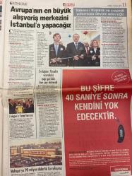 HÜRRİYET GAZETESİ DOĞUM GÜNÜ HEDİYESİ - 13 ŞUBAT 2005 -TAM TAKIM 40 SAYFADIR -İbrahim Selçuk-Ayşe Arman-Fazıl Say-Cem Adrian-Charles Aznavour-Frank Sinatra-Ray Charles-Oktay Ekşi-Ecevit-Öcalan-Murat Bardakçı-Hakan Şükür-İlhan-Soyler-Ribery-Mondragon-Kürşat-Karan-Tuncay-Kutlu-Vedat Okyar-Tümer Metin-Ronaldo-A Yıldırım-Mustafa Küçük-Tayyip Erdoğan-Güler Sabancı-Jose Luis Duran-Muharrem Aydın-Oran Ermiş Gasp yüzde 35 artış var-Evlenecek olursam canlı yayında açıklarım-Telefonda U dönüşü-ABD askerini suçlayınca işinden oldu-Sahte Gelin başlıyor-Ayşe Arman anne oldu-Dünyanın bütün sesleri Cem’in sesinde bir arada-Büyük gazetecilerin para isteme yöntemleri-Zirve yürüyüşü-Başarımızın sırrı fedakarlık-Kırık kanat-9 canlı Kartal-Hırsımın kurbanı oldum-Hep böyle olmalıyız-Avrupa’nın en büyük alışveriş merkezini İstanbul’a yapacağız-Sabancı: Koçsarak ve coşarak yatırımlara devam edeceğiz-Erdoğan: Tünelin ucundaki ışığı gördük her şey bitmedi-Erdoğan’a Fener forması-Maltepe’ye 90 milyon dolarlık C
