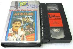 AYRILIK-Vahdet Vural............VHS Alman Baskı