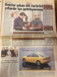 HÜRRİYET GAZETESİ DOĞUM GÜNÜ HEDİYESİ - 19 ARALIK 2003 -TAM TAKIM 48 SAYFADIR -Deniz Seki-Deniz Seki’nin dedesi de cinayetten yatmış-Doktor babanın en zor görevi-Ameliyathane baskını bardağı taşırdı-Michael Jackson-Michael Jackson Müslüman oldu-ABD: İran’a vize koyun-Ladin-Ladin’den emir alan imam elde-Denizbank’a iade yolu-O jüride olsaydım-Ayrılma kavgası gizli müzeyi ortaya çıkardı-Kar İstanbul’u pas geçip gitti-Panik yapmadı-Ahmet Dursun-Ahmet beş kuruş alamaz-Kartal’da direniş-İbrahim Üzülmez-İbrahim Üzülmez bugün imzalıyor-Okan-Okan kara listede-Trabzonspor-Trabzonspor küskünler barajı-Tümer-Utan Türkiye-Can Bartu-Gönlüm Ortega’yı istiyor-Tuncay-Tuncay devreyi kapattı-Daum-Daum: Galibiyete sevinemedik-Van Hooijdonk-Van Hooijdonk riske edilmedi-Aurelio-Aurelio’dan eşine mesaj-Karikatür-Emre OKTAY-Sadık Kemal YAŞAR-Mahmut Karatoprak-Nural Dağdemir-İvan Loubenikov-Süleyman Saim Tekcan-Mehmet Pesen-Ata Demirer-İsmail Nasıl Büyüdü-İsmail-Efendi Enis Fosforoğlu-İnisanmorelu Yüzbaşı-Met