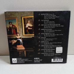 Cd Ayten Alpman Bir başkadır Ayten Alpman albümü. Orijinal. Çalışmasını etkilemeyen yoğun çizikler var. Baştan sona sorunsuz çalışıyor.