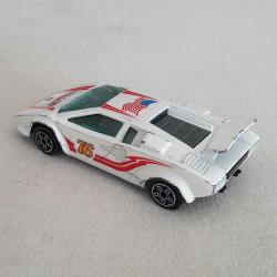 Burago Lamborghini Countach 5000 S (1:43 Made In Italy)
