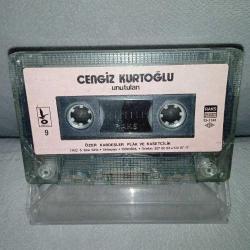 Kaset Cengiz Kurtoğlu unutulan. Orijinal. 1986 dönem kağıt baskı. Kartoneti yok. Baştan sona dinlendi sorunsuz çalışıyor