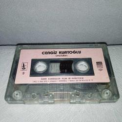 Kaset Cengiz Kurtoğlu unutulan. Orijinal. 1986 dönem kağıt baskı. Kartoneti yok. Baştan sona dinlendi sorunsuz çalışıyor