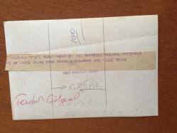 YEŞİLÇAM'IN USTA İSMİ FERİDUN ÇÖLGEÇEN'İN ORİJİNAL FOTOĞRAFI - 18 x 12 cm EBADINDA - FERİDUN ÇÖLGEÇEN NİŞANLISI HAYAL SİRER KOMŞUSUYLA KAVGA ETTİKTEN SONRA ADLİYEDE BİRLİKTE BEKLERKEN ÇEKİLMİŞ BİR KARE