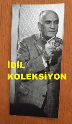 YEŞİLÇAM'IN USTA İSMİ FERİDUN ÇÖLGEÇEN'İN ORİJİNAL FOTOĞRAFI - 18 x 8,5 cm EBADINDA - FERİDUN ÇÖLGEÇEN BİR FİLM SAHNESİNDE ELİNDE PARALARI TUTARKEN ÇEKİLMİŞ BİR KARE