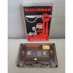 Kaset Grup Kızılırmak Geçmişten geleceğe Pir Sultan Abdal. 1990 Kağıt Baskı. Orijinal. Koleksiyonluk