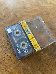 HAKAN TAŞIYAN - GÜZ GÜLLERİ - KASET