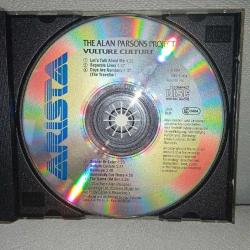 Cd the alan parsons project vulture culture. orijinal 1984 dönem yabancı baskı. ön kartonet yok, dinlemeyi etkilemeyen çizikler var. Sorunsuz çalışıyor.