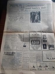 Cumhuriyet Gazetesi - 24 Nisan 1958 - Kıbrıs'ta 23 nisan'ı 40.000 Türk tezahüratla kutladı fotoğraf - ithalat müsaadeleri muayyen maddelere inhisar ettirilmeyecek - 23 Nisan Bayramı Dün yurtta törenle kutlandı - taksim'deki tören'de yavrukurtlar geçerlerken fotoğraf - İstanbul Demokrat Parti il başkanı kim olacak - Türk Japon iktisadi görüşmeleri başladı - yeni bir af kanunu teklifi hazırlanıyor - Tophane Kemeraltı ve Karaköy domuz sokağının yıkılmasına gece gündüz devam edilmektedir fotoğraf - kadın sanatçımız Lerzan Bengisu Amerika'ya gidiyor fotoğraf -  Üçüncü Alev yazan Nihal Karamağaralı Yazı Dizisi - yarınki pasif korunma denemesi - personel Kanunu ve bir hesap yazan Burhan Felek - İran'da iki komünist kurşuna dizildi - namus bedeli filmi elhamra sinemasında - seçmen listeleri Dün asıldı - İstanbul'da 24 saat sinema tiyatro programı - tenis milli takımımız bugün ilan ediliyor - beykozlu kalecin Necmi Beşiktaşla anlaştı fotoğraf -  Galatasaray Lisesi voleybol Türkiye şampiyonu
