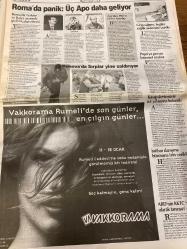 HÜRRİYET GAZETESİ DOĞUM GÜNÜ HEDİYESİ - 10 OCAK 1999 -TAM TAKIM 40 SAYFADIR -Yeşim Salkım-Murat Bardakçı-Hakan Şükür-Mesut Yılmaz-Fatih Terim-Faruk Süren-Reşit Erkoç-Oktay Ekşi-Toshack-Sellami-Ohen-Reşit Öztürk-Refioğlu-Ali Seçen-Cemil Bayık-Duran Kalkan-Papa 2. Jean Paul-Bülent Banka-Tuğay-Fatih-Mustafa Küçük-Ayda Kayar Gaflet üstüne gaflet-Ekonomik kriz tanımayan 4 Türk-Hakan Başbakan Yılmaz’la vedalaştı-Biraz geç olmadı mı?-Grip bayramda gelecek-Canım sıkılsa da gereğini yapacağım-DYP-DSP’de ilk uzlaşma-Eski hükûmet dakikada kuruldu-Moshoe’nun hayali-Gençlerimiz pırıl pırıl-Reşit Öztürk Transfer bitmedi-Söz verdiler-Yeni başbakanlar Aksu ve Başak-İstifa sinyali-Gidiyorum Başbakanım-Bitsin artık bu iş-Cimbom Vahşi Batı’da-Juventus seni bekliyor Hakan-Roma’da panik üç Apo daha geliyor-Kosova’da Sırplar yine saldırıyor-Grip salgını İngiliz sağlık sistemini vurdu-Papa’ya porno internet sayfası-İntihar danışma bürosuna izin verildi-ABD’nin KKTC olarak tanısın-Üç Baba Hasan müzikli oyun-K