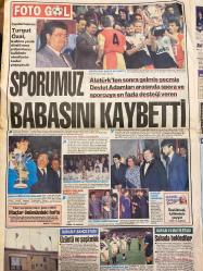 MEYDAN GAZETESİ DOĞUM GÜNÜ HEDİYESİ - 18 NİSAN 1993 -SADECE 8 SAYFADIR -TURGUT ÖZAL’I DÜN SAAT 14.30’DA KAYBETTİK-Turgut Özal-Atatürk-Akgün Tekin-Ertuğrul Akbay-Ganapathi-Kamil Turan-Barry Maguire-Cemil İpekçi-Aysel-Ertuğrul Akbay-Rahmi Turan-Reşit Ertüzün-İbrahim Özkaya-Hasan Kahraman-Suha Kunt-Bill Clinton-Sinan Döker  Türk milletinin başı sağolsun-12 gün süren uzun ve yorucu geziye Özal’ın kalbi isyan etti-Ölüme adım adım-Olay Adam-Hint fakiri Ganapathi Özal’ın bütün geleceğini bilmiş-Sporumuz babasını kaybetti-Sahalardan salonlara-Maçlar önümüzdeki hafta-Bataktan yeşil sahalara-Güneş sigortalı voleybolcularla-Sampiyonlara kucak açtı-Haltercilerin babası-Yıldızlar Özal’ın huzurunda-Üzüntü ve şaşkınlık-Futbolcular sessizliğe gömüldü-Sahada öğrenciler-Sporu çok seven siyasetçi-Bütün kanallar matem yayınında-TV yapımları Cannes’a gitti-Manço’dan ikinci dalya-Komik yarışma-Dinamit-Kırmızı koltuk-İşte Suzi-Görülmemiş vahşet-Özal’ı çok arayacağız-İstanbul’da hala PKK için silah zoruyla