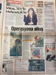 HÜRRİYET GAZETESİ DOĞUM GÜNÜ HEDİYESİ - 27 MAYIS 1999 -TAM TAKIM 40 SAYFADIR -İrem Uğur Ergan-Ertuğrul Özkök-Oktay Ekşi-Org Hüseyin Kıvrıkoğlu-Sarp Apak-Sophie Rhys-Jones-Kruşçev-Ümit Karan-Murat Kemal Güner-Nora Ivanova-Pat Riley-İbrahim Kutluay-Rıdvan Dilmen-Fatih Terim-Toshack-Ismail Er-Zeki Müren-Ozan Orhon-Bekir Coşkun-Muharrem Demirel-Mustafa Koser  Türbanlı memur uyarısız atılacak-İrem için gözyaşları dinmiyor-Sanki ölüm çağırmıştı-Son sözü Danıştay söyledi-Bakanlıklarda 6-6-5 formülü-Evet Sırplar’ı biz de vurduk-Türkiye’ye karşı dürüst olalım-BBC muhabiri: Apo’ya Avrupa’da destek azalıyor-Dünyanın gözü kulağı Mudanya’da-Cezavleri için çözüm-Heyet ağır bastı dava ertelenmiyor-Göğsü açık gelin adayı-100 metrelik Ata heykeli-Kruşçev’in oğlu ve eşi ABD vatandaşı oluyor-İhanete özür-Ağaç için karar günü-Cimbom perdeyi açtı-Pistte aşk-İbo Miami yolunda-Rüya takım yaratırım-Yabancılar fiyasko-Bu sene olmadı kısmetse seneye-Löw: Şampiyonluk sözü veriyorum-F B ahçe’ye Almanya kampı-Mira
