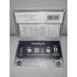 Kaset Nil Karaibrahimgil Nil dünyası albümü. Orijinal.