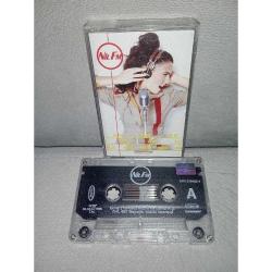 Kaset Nil Karaibrahimgil Nil FM albümü. Orijinal.