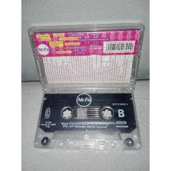 Kaset Nil Karaibrahimgil Nil FM albümü. Orijinal.