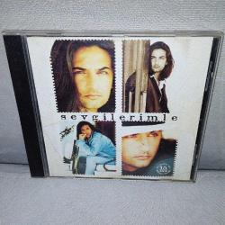 Cd Çelik, sevgilerimle albümü. Orijinal. 1998 sarı bandrollü dönem baskı. Dinlemeyi etkilemeyen yoğun çizikler var. Sorunsuz çalışıyor