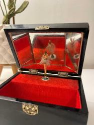 balerinli müzik kutusu