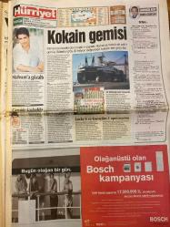 HÜRRİYET GAZETESİ DOĞUM GÜNÜ HEDİYESİ - 24 EYLÜL 1998 -TAM TAKIM 44 SAYFADIR -Recep Tayyip Erdoğan-Eyüp Aşık-Alaattin Çakıcı-Ertuğrul Özkök-Oktay Ekşi-Emin Çölaşan-Amokachi-İlyas Tüfekçi-Orhan Kaynar-Devrim Sağroğlu-Sadi Kemal Yaşar-Nihat İbadi-Mahsun Kırmızıgül-Bekir Coşkun-Serdar Turgut-Celine Dion-Murat Başaran  Siyasi hayatı bitti-Kaset depremi-İstifa kıskacında-Yılmaz: Eyüp Bey gereğini yapacaktır-Yeniden doğacağım-Trabzon’da sıkıyönetim-Dimas gelmiyor-Forma savaşı kızışıyor-Kokain gemisi-Mahsun’a gözaltı-Celine’e külot davası  Karikatür: Oğuz Aral-Karalama defteri-Recep Tayyip Erdoğan-Süleyman Demirel-Melih Gökçek-Abdullah Abdou-Faruk Kulin-Nazlı Ilıcak-Zeynep Atikkan-Sevim Koçoğlu-Gordon Mine-Mithrişah Safa  Tayyip’in bitişi-Mahkûm ettiren konuşma-Demirel: Hukuka herkes uyacak-Gökçek’ten Mandela benzetmesi-Abdou’ya Erdoğan’ın avukatı-Fazilet’in ‘Mükremin Abisi’-Karar Erbakan Hoca’yı rahatlattı-Bembeyaz kesildi-Küçüksöz: Güneydoğu’ya uzaktan bakmak yetmez-Şimdi moda kişiye özel ü
