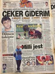 HÜRRİYET GAZETESİ DOĞUM GÜNÜ HEDİYESİ - 2 EYLÜL 1999 -TAM TAKIM 34 SAYFADIR -Süleyman Demirel-Metin Sertoglu-Rıdvan Pirinçcioğlu-Osman Öcalan-Ertuğrul Özkök-Hasan Cemal-Fatih Terim-Bülent Korkmaz-Tousounidis-İlhan Söyler-Rıdvan Dilmen-Kemalettin-Murat Yakın-Preko-Hakan Şükür-Ali Eren-Abdullah-Rüştü-Alpay-Vedat Okyar-Fahrettin Curoğlu-Briegel-Oktay-Erkan-Süleyman Seba-Bahattin Beyhan-Fethi Toker-Aydın Candağan-İbrahim Arkan  Çankaya vatandaşı dinledi Veto-Japon farkı-Vetoya götüren 3 kişi-PKK’dan silah bırakma kararı-Dostluk gecesi-Bu sese kulak verin-Benim gençlerim başarır-Çeker giderim-Dilmen takipte-Kral korkuttu-Milli jest-Denizli’nin 3 Aslanı-Kartal’a son panzer-2 yıldır satıldım-Toshack en iyi 10’da-Yerleştirme hatası yokmuş-Değerlendirme yeniden yapılsın-Depremzedeye bütün okullar açık olacak