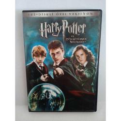 Dvd Harry Potter ve Zümrüdüanka yoldaşlığı. orijinal. Türkçe dublaj ve altyazı seçenekli. 2 diskli özel versiyon. Disklerde çalışmasına engel olmayan çizikler var.