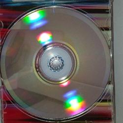 Cd Madonna MDNA. Orijinal. Disk tertemiz. sorunsuz koleksiyonluk