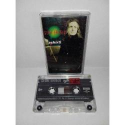 Kaset Cenk Eroğlu zehirli albümü. 1997 orijinal sorunsuz koleksiyonluk