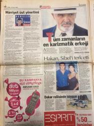 HÜRRİYET GAZETESİ DOĞUM GÜNÜ HEDİYESİ - 15 OCAK 1999 -TAM TAKIM 38 SAYFADIR -Sibel Can-Hakan Ural-Cavit Çağlar-Ertuğrul Özkök-Oktay Ekşi-Enis Yücel-Yücel Erez-Enver Yücel-Joachim Löw-Mustafa Doğan-Toshack-Suker-Hakan Şükür-Sermet Şükür-Fatih Terim-Filipe Filipescu-Ercan Ekdal-Metin Sertoğlu-Hasan Vlahmir-Adnan Sungur-Gökmen Öz-Semih Şentürk-Serhat Gazioğlu-Murat Çobanoğlu-Ozan Doğulu-Pelinsu Bektaş  3’üncü bahar karakış oldu-Sibel’i terk eden Hakan baba evinde-Yunan adasında-Kar geliyor-Çağlar’a Interbank haczi 51 trilyon-Alt alta iki haber-TÜSİAD’ı 2000’lere Yücaoğlu taşıyacak-Hooijdonk’a kanca-F.Bahçe’den daha iyisi yok-Galli’nin sakatlık korkusu-Tokat gibi son-Futbolu bırakabilir-Filipescu gitti-Milne’nin Top 9’u-Erkek güzeli yalancı çıktı-Dayak değil estetik-Pelinsu’dan tek kişilik şov-Ozan Doğulu’ya muhteşem kutlama  Karikatür ismi: Karalama defteri Çizer: Güz Aral