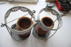 2 ADET METAL MUMLUK DETAYLAR RESIMLERDE VAR MUMLARI ILE BERABER (ANTIK KOLİ 27