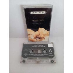 Kaset anastacia pieces of a dream albümü. Orijinal koleksiyonluk