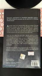 ÖZGÜRLÜĞÜN ELLİ TONU - E. L. JAMES - PEGASUS YAYINLARI 1. BASKI 2012 - EROTİK ROMANS YETİŞKİN OKURLAR İÇİN - FIFTY SHADES SERİSİ ÜÇÜNCÜ KİTAP FREED...