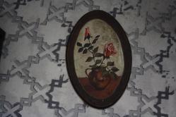 AHŞAP ÜZERİNE YAĞLI BOYA TABLO BÖYLESİ TÜRKİYEDE 1 TANE DAHA YOK YOK SANATÇI İMZALI 46 YILINA AİT (CD ODA