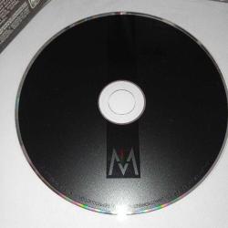 Cd Maroon 5 it won't be soon before long. orijinal. Avrupa baskı. Dinlemeyi etkilemeyen çizikler var. Sorunsuz çalışıyor.