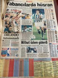 HÜRRİYET GAZETESİ DOĞUM GÜNÜ HEDİYESİ - 2 NİSAN 1999 -TAM TAKIM 32 SAYFADIR -Hüseyin Kıvrıkoğlu-Ertuğrul Özkök-Oktay Ekşi-Slobodan Milosevic-Bill Clinton-Necmettin Erbakan-Mehmet Ali-Özlem Uçar-İsmail Er-Turgay Şeren-Mustafa Denizli-Rüştü-Sergen-Yalçın-Murat Hazırlı-Bayram Aydın-Ruşen Güven-Mithat Dukadjinac  Ordudan sivil adres-Üç asker krizi-Elit birlikler Kosova’ya sızdı-Slobo’nun oğlu Selanik’e kaçtı-RP’nin kapatılması açık bir kalleşliktir-Tıbbi 007’ler-Vergi indi otomobil 300 milyon ucuzladı-Mars için yarış-Pathfinder hâlâ görevde-Türk bilim adamından BM’ye tazminat-Mehmet Ali’ye ‘Evet’ dedi-Canavara 52 kez idam-Kalli büyük oynuyor-İki maç garanti-Macı alırız başkan-Cimbom’da ikinci fire-Yabancılarda hüsran-Orlando tutunamadı-Mithat özlem giderdi
