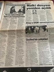 HÜRRİYET GAZETESİ DOĞUM GÜNÜ HEDİYESİ - 10 EKİM 1998 -TAM TAKIM 48 SAYFADIR -Cem Bakioğlu-Hafız Esad-Muharrem Sarıkaya-Harouti Demirtaş-Oktay Ekşi-Ertuğrul Özkök-Serpil Yeşilyurt-Mustafa Doğan-Berkant-Emre-Ribbeck-Tanju Yavuz-Gürcan Bilgiç-Yavuz Gökmen-Oktay-Kürşat-Şeref Görkey-Melahat Gürkan-Süreyya Ağaoğlu-Türkan Akyol-Filiz Dinçmen-Füruzan İkinciogulları-Ferdane Bozdoğan Erberk-Keriman Halis-Rukiye Ruşen Kararı-Feriha Sanerk-Suat Berk-Asaf Gönül Öymen-Sami Demir-Misgaret Çallıoğlu-Güzide Amark-Berlan Zeki Üngör-Mevlüt Kulak-Semra Dinçer-Güler Karakülah-Lale Orta-Gül Esin-Semih Berksoy-Samiye Morkaya-Halide Ural Türkönen-Sabiha Gökçen-Betül Diker-Fazlı Sevket Giz-Emel Gazimihal-Tüzünkan Koşariglu-Feriha Tevfik-Adile Ayda-Dervişe Koç-Ülkü Sema Toksöz-Neriman Nefçi-Firdevis Menteşe-Münevver Göze-Sabiha Ecebilge-Orhan Yılmazkaya  Suriye’de panik-Üzerlerine gitmeyin Apo’yu gönderecekler-Türkiye için kriz riski yok-Canavar seri katil-Ümitler bir harika-Ribbeck’in taktiği sır-Haydi tarih y