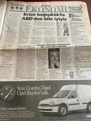 HÜRRİYET GAZETESİ DOĞUM GÜNÜ HEDİYESİ - 10 EKİM 1998 -TAM TAKIM 48 SAYFADIR -Cem Bakioğlu-Hafız Esad-Muharrem Sarıkaya-Harouti Demirtaş-Oktay Ekşi-Ertuğrul Özkök-Serpil Yeşilyurt-Mustafa Doğan-Berkant-Emre-Ribbeck-Tanju Yavuz-Gürcan Bilgiç-Yavuz Gökmen-Oktay-Kürşat-Şeref Görkey-Melahat Gürkan-Süreyya Ağaoğlu-Türkan Akyol-Filiz Dinçmen-Füruzan İkinciogulları-Ferdane Bozdoğan Erberk-Keriman Halis-Rukiye Ruşen Kararı-Feriha Sanerk-Suat Berk-Asaf Gönül Öymen-Sami Demir-Misgaret Çallıoğlu-Güzide Amark-Berlan Zeki Üngör-Mevlüt Kulak-Semra Dinçer-Güler Karakülah-Lale Orta-Gül Esin-Semih Berksoy-Samiye Morkaya-Halide Ural Türkönen-Sabiha Gökçen-Betül Diker-Fazlı Sevket Giz-Emel Gazimihal-Tüzünkan Koşariglu-Feriha Tevfik-Adile Ayda-Dervişe Koç-Ülkü Sema Toksöz-Neriman Nefçi-Firdevis Menteşe-Münevver Göze-Sabiha Ecebilge-Orhan Yılmazkaya  Suriye’de panik-Üzerlerine gitmeyin Apo’yu gönderecekler-Türkiye için kriz riski yok-Canavar seri katil-Ümitler bir harika-Ribbeck’in taktiği sır-Haydi tarih y