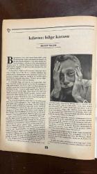VARLIK EDİBİYAT VE SANAT DERGİSİ - SAYI: 1000 TARİH: OCAK 1991  YAŞAR NABI NAYIR - CEMAL SÜREYA - ALTAY ÖKTEM - MURAT YALÇIN - BİLGE KARASU - TURGUT UYAR - EDİP CANSEVER - NÂZIM HİKMET - BEHÇET NECATİGİL - KEMAL ÖZER - CEYHUN ATUF KANSU - ECE AYHAN  SAYI GENÇLİK ÖDÜLLERİ - ÖLÜM YILDÖNÜMÜNDE CEMAL SÜREYA - ASYA AFRİKA YAZARLAR BİRLİĞİ TOPLANTISINDAN İZLENİMLER - KIRMIZI TÜYÜN DÜŞÜŞÜ - ŞİİRİ HAYATIN İÇİNDE YEŞERTMEK - KILAVUZ - GECE - GÖÇMÜŞ KEDİLER BAHÇESİ  KIRMIZI TÜYÜN DÜŞÜŞÜ HİKAYESİ YAZAN : ALTAY ÖKTEM  ŞİİRİ HAYATIN İÇİNDE YEŞERTMEK HİKAYESİ YAZAN : ALTAY ÖKTEM  KILAVUZ HİKAYESİ YAZAN : BİLGE KARASU -  34 SAYFA
