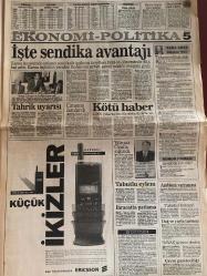 TAKVİM GAZETESİ DOĞUM GÜNÜ HEDİYESİ - 14 MART 1995 -TAM TAKIM 10 SAYFADIR- GAZİ OLAYLARI - Şükran Özçakmak-Aydın Soylu-Mihail Gorbaçov-Levent Kırca-Hikmet Çetin-Matild Manukyan-Hülya Avşar-Ayşegül Aldinç-Canan Mutluer-Gözde Tan-Ajda Pekkan-İlknur Bozkurt-Özlem Selanik-Bülent Ersoy-Seren Serengil-Harika Avcı-Fatih Ürek-Ahu Tuğba-Özlem Kaymaz-Hakan Ural-Demet Akalın-Seda Sayan-Mahsun Kırmızıgül-Güler Kazmacı-Mesut Yılmaz-Turgut Yılmaz-Haydar Aliyev-Hikmet Çetin-Nazmiye Hanım-Cindy Crawford-Eric Cantona-Saffet Dağdeviren-Daum-Kocha-Sergen-Suat-Kenan  Vatandaş tuzağa düşme-Türkiye hepimizin-Olayı büyüten küçük gruplar-Sonuç: Olaylar Türkiye düşmanlarınca kışkırtılmaktadır-16 ölü 150 yaralı-Günah kraliçeleri-Elmalı Barajı’nı böyle katlettiler-Ortodokslar bayram yaptı-Ekranın en iyisi-Tayland’da erken balayı-Çiğdem ekonomik sıkıntıda-Ateşli öpücüğe hayır-Özlem Kaymaz’ı kandıramadılar-Hollywood nostaljisi-Amerika’dan gelen ödül-Yılmazlar’ın malvarlığı araştırılıyor-İşimi yapıyorum-Politika-Hi