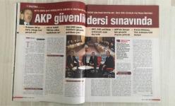 TEMPO – SAYI 806 – 22/28 MAYIS 2003 – 114 SAYFA – ORG. YAŞAR BÜYÜKANIT’TAN TEMPO’YA ÖZEL: “PİŞMANLIK YASASI İÇİN ADALET SİSTEMİ DEĞİŞMELİ” – KEMAL YURTERİ’NDEN DERİN YORUM – ELİF ÇAKIR: “TÜRBAN EĞLENMEYE MANİ DEĞİL” – MATRIX VE TASAVVUF: SEMAZEN FATİH ÇITLAK’TAN DERİN ANALİZ – BEDENLE RUHUN UYUMU: BEDAVA YOGA KİTAPÇIĞI – SÜLEYMAN DEMİREL: “AKP, DP’NİN DEVAMI DEĞİL” – AKP’NİN GÜVENLİK POLİTİKASI SINAVDA – DEPREM TAHMİNLERİ DOĞADAN – ÜÇÜNCÜ KÖPRÜ KİME YARAR? – SAĞIR DİLSİZ KÖÇEK ŞERAFETTİN IŞIN’IN HİKÂYESİ – AKUPUNKTUR DOĞURGANLIĞI ARTIRIYOR – BİLİNÇLİ HİPNOZLA NARKOZSUZ AMELİYAT – Hİ-TECH SINIFLAR: EĞİTİMDE TEKNOLOJİ ATAĞI – DONATELLA PIATTI & AHMET TULGAR’DAN MAKARNALI KAOS – MONICA BELLUCCI: “HOLLYWOOD’U BAŞTAN ÇIKARDIM” – MODADA ABARTI, ETNİSİZM, ROMANTİZM – DİLEK HANİF’TEN “ÖZGÜR BEDENLER” – NINA RICCI’DEN “BARIŞ VE AŞK” MESAJI – ALIHA ŞEŞEN’DEN “AŞKLA HESAPLAŞMAM BİTMEDİ” – RICHARD HAMER & LUDWIG LEHNER’DEN “HAVALAR GÜZELLEŞİYOR” – “İÇGÜDÜ”: ARZULARIN TUZAĞI – MUSTAFA DENİZLİ: “TÜR