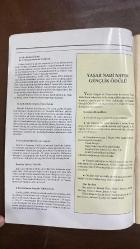 VARLIK EDİBİYAT VE SANAT DERGİSİ - SAYI: 1039 - NİSAN 1994 - YAŞAR NABI NAYIR – EDIT TASNADI – KELEMEN MIKES – II. FERENC RÁKÓCZI – LAJOS KOSSUTH – MACAR OSMAN PAŞA – NİGÂR HANIM – BÉLA BALÁZS – GYÖRGY LUKÁCS – LAJOS BARTA – BARON LAJOS HATVANY – ANDOR GÁBOR – SAROLTA LÁNYI – JÓZSEF RÉVAI – THOMAS MANN  SÜRGÜNLÜK VE EDEBİYAT – MACAR SÜRGÜN EDEBİYATI – TÜRKİYE MEKTUPLARI – TEKİRDAĞ’DA SÜRGÜN – MACAR-TÜRK KÜLTÜREL İLİŞKİLERİ – SÜRGÜNDE YAZMA EYLEMİ – EDEBİYATTA MUHABİRLİK – SÜRGÜNÜN MİZAHI – MACAR DİLİNE KATKILAR – MACAR EDEBİYATINDA MEKTUP TÜRÜ – MACAR YAZARLARININ GÖÇ SERÜVENİ – POLİTİK SÜRGÜNLER – MACARİSTAN’IN TARİHİ KIRILMALARI – MACAR EDEBİYATINDA SİNEMA VE FELSEFE – SÜRGÜNDE YAZARLIK – MACAR EDEBİYAT DERGİSİ NYUGAT – RÁKÓCZI ÖZGÜRLÜK SAVAŞI – TRIANON ANLAŞMASI – MACARİSTAN’DA AZINLIK HAYATI – MACAR KOMÜNİST SANATÇILAR – MACARİSTAN’DAN MOSKOVA’YA GÖÇ  MACAR SÜRGÜN EDEBİYATI DOSYASI YAZAN : EDIT TASNADI- YAŞAR NABI NAYIR – MEHMET H. DOĞAN – NÂZIM HİKMET – MAX BROD – KAFK  - 64 SAYFA