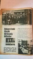 HAYAT HAFTALIK HABER MECMUA, DERGİSİ - ORTA SAYFA POSTER : 1. Sultan Yıldırım Bâyezid Han Gazi - 15 ŞUBAT 1968 - SAYI: 815 - SIRA NO: 593 - MEHMET A. KAYABAL - ŞEMSI KUSEYRÎ - CEVDET SUNAY - KRAL FAYSAL - ÇAĞLAYANGİL - HAFIZ OSMAN - TURGUT REİS - VASFI RIZA ZOBU - TAMER GÜVENÇ - 1930’LARIN SAÇ TUVALETİ GERİ GELDİ - MUKADDES TOPRAKLARDA İLK TÜRK DEVLET BAŞKANI - SUUDİ ARABİSTAN’DA TÜRK HEYETİNE COŞKULU KARŞILAMA - KÂBE’DE KUR’AN-I KERİM HEDİYESİ - VASFI RIZA ZOBU’NUN SANATI VE EVLİLİĞİ - OSMANLI’NIN HİCAZ’DAKİ MİRASINA ZİYARET - SUUDİ ARABİSTAN’DA MODERNLEŞME - RİYAD SİLAH FABRİKASI ZİYARETİ - CEVDET SUNAY - KRAL FAYSAL - ŞEMSI KUSEYRÎ - HÜSEYİN - YADRANGA - SLAVREA - JAPONYA’DA ESEN BATI RÜZGÂRI - XXI. ASIRDA TOKYO - NEDEN JAPONYA - ANKARA’DAKİ KÜÇÜK BİRLEŞMİŞ MİLLETLER - ANKARA KOLEJİ’NDE 27 MİLLETTEN ÖĞRENCİ - MİLLİ GELİRDE JAPONYA’NIN YÜKSELİŞİ - TOKYO’DA HİPPİLER VE NEON IŞIKLARI -  TAM TAKIM 48 SAYFA