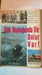 HAYAT HAFTALIK HABER MECMUA, DERGİSİ - 18 OCAK 1968 - SAYI: 4 - SIRA NO: 589 - DR. BARNARD - KAPAK: LALE BELKIS - BULBEN KURTER - SÜLEYMAN DEMİREL - AHMET TOPALOĞLU - PAPADOPOULOS - MAKARIOS - MUHAMMET ALİ - SUAVI SONAR - BÜTÜN YÖNLERİYLE OLGUNLAŞMA ENSTİTÜSÜ - KALP DEĞİŞTİREN ELLERİN SAHİBİ DR. BARNARD - KALP NAKLİNİN BÜTÜN İÇYÜZÜ - LALE BELKİS BÜYÜK RÖPORTAJI - BAŞBAKAN KOMANDOLAR ARASINDA - TÜRK SUBAYLARI ALIŞVERİŞTE - YUNAN ASKERLERİ ADADAN AYRILIYOR - İSLÂMİYETTEN VAZGEÇMEM - GÖK BOŞLUĞUNDA BİR ONLAR VAR -  TAM TAKIM 48 SAYFA