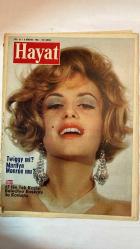 HAYAT HAFTALIK HABER MECMUA, DERGİSİ - ORTA SAYFA POSTER : KIRMIZI DAMLAR (Louvre Müzesi - Paris) PISSARRO - 8 AĞUSTOS 1968 - SAYI: 33 - SIRA NO: 618 - KAPAK: TWIGGY - DUBCEK – BREJNEV – LEYLA ATAKAN – HASAN ATAKAN – EMEL ATAKAN – YENER SUSOY -  FIKRET YÜZATLI – NIHAL YÜZATLI – TULGA YÜZATLI – TUNÇDAL YÜZATLI – İSMET PAŞA – ATATÜRK – İNÖNÜ – FAHRETTİN ALTAY – KAZIM ÖZALP – NECATI BILGIÇ – KARTAL TIBET – BEYHAN DEMIRALP - TWIGGY Mİ MARILYN MONROE MU - MOSKOVA’YA MEYDAN OKUYAN ADAM DUBCEK - 67 İLİN TEK KADIN BELEDİYE BAŞKANI İLE KONUŞTU - KADIN BELEDİYE BAŞKANI LEYLA ATAKAN - JAPON YAZISINI ÖĞRENMEK ZORDUR - FIKRET YÜZATLI ATLARINA VEDA ETTİ - MÜCADELE GÜNLERİNDE FIKRET YÜZATLI - SES YILDIZ EVİNİZDE - KARTAL TIBET ZİYARETTE   -  TAM TAKIM 48 SAYFA