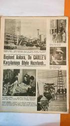 HAYAT HAFTALIK HABER MECMUA, DERGİSİ - ORTA SAYFA POSTER : ŞAFAKTA BALIKÇILAR CEVAT ERKUL - 31 EKİM 1968 - SAYI: 45 - SIRA NO: 630 - MUSTAFA KEMAL ATATÜRK - MEHMET A. KAYABAL - TAMER GÜVENÇ - SÜLEYMAN DEMİREL - FARUK SÜKAN - NİHAT KÜRŞAD - KASIM GÜLEK - NİLÜFER HANIM - BÜLENT FENEAUX - BÜLENT FENEAUX’UN EŞİ - BÜLENT ECEVİT - BÜLENT ECEVİT’İN YEĞENİ NUŞİN - SELÇUK GÜN - NEVİN PURA - NUMAN PURA - MUHİBE TUNCER - NEJAT BOREN - EMİN HEKİMGİL - MATE UĞUR - SUNA UĞUR - HALDUN DORMEN - ALTAN ERBULAK - GENERAL CHARLES DE GAULLE - BAYAN DE GAULLE - BAYAN DEMİREL - BAYAN ÇAĞLAYANGİL - BAYAN SUNAY - ZEYNEP AVŞAR - PINAR BAŞAR - ZEKİ MÜREN - PATTACOS - CORCİ PAPADOPOULOS - KRAL KONSTANTİN - GEN. ZOLTAKİS - CUMHURİYETİN 45. YILDÖNÜMÜ - CUMHURİYETİN BEKÇİLERİ - PEMBE MELEKLER’İN YENİ BAŞARISI - BELÇİKA ELÇİSİNE VEDA PARTİSİ - ÜÇ SERGİ: SELÇUK GÜN, PURA ÇİFTİ, MUHİBE TUNCER - SANATÇILAR ŞEREFİNE VERİLEN PARTİLER - HALDUN DORMEN’İN RENKLİ GALALARI - DE GAULLE’ÜN TÜRKİYE ZİYARETİ  -  TAM TAKIM 48 SAYFA