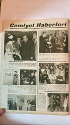 HAYAT HAFTALIK HABER MECMUA, DERGİSİ - ORTA SAYFA POSTER : ŞAFAKTA BALIKÇILAR CEVAT ERKUL - 31 EKİM 1968 - SAYI: 45 - SIRA NO: 630 - MUSTAFA KEMAL ATATÜRK - MEHMET A. KAYABAL - TAMER GÜVENÇ - SÜLEYMAN DEMİREL - FARUK SÜKAN - NİHAT KÜRŞAD - KASIM GÜLEK - NİLÜFER HANIM - BÜLENT FENEAUX - BÜLENT FENEAUX’UN EŞİ - BÜLENT ECEVİT - BÜLENT ECEVİT’İN YEĞENİ NUŞİN - SELÇUK GÜN - NEVİN PURA - NUMAN PURA - MUHİBE TUNCER - NEJAT BOREN - EMİN HEKİMGİL - MATE UĞUR - SUNA UĞUR - HALDUN DORMEN - ALTAN ERBULAK - GENERAL CHARLES DE GAULLE - BAYAN DE GAULLE - BAYAN DEMİREL - BAYAN ÇAĞLAYANGİL - BAYAN SUNAY - ZEYNEP AVŞAR - PINAR BAŞAR - ZEKİ MÜREN - PATTACOS - CORCİ PAPADOPOULOS - KRAL KONSTANTİN - GEN. ZOLTAKİS - CUMHURİYETİN 45. YILDÖNÜMÜ - CUMHURİYETİN BEKÇİLERİ - PEMBE MELEKLER’İN YENİ BAŞARISI - BELÇİKA ELÇİSİNE VEDA PARTİSİ - ÜÇ SERGİ: SELÇUK GÜN, PURA ÇİFTİ, MUHİBE TUNCER - SANATÇILAR ŞEREFİNE VERİLEN PARTİLER - HALDUN DORMEN’İN RENKLİ GALALARI - DE GAULLE’ÜN TÜRKİYE ZİYARETİ  -  TAM TAKIM 48 SAYFA