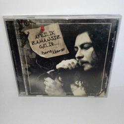 CD Barış Akarsu ayrılık zamansiz gelir. Orijinal. Dinlemeyi etkilemeyen çizikler var. Sorunsuz çalışıyor.