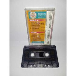 Kaset Safiye Soyman aşkolsun sana albümü. Orijinal. Türküola. Koleksiyonluk