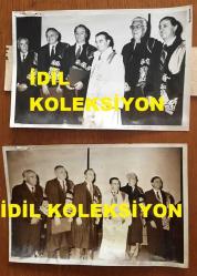 ÜZEYİR GARİH ve ENKA ŞİRKETLER GRUBU FAHRİ BAŞKANI ŞARIK TARA'NIN ORİJİNAL 2'Lİ FOTOĞRAF SETİ - 18 x 12 cm EBADINDA - ŞARIK TARA, ÜZEYİR GARİH, NURETTİN KOÇAK, SEZAİ TÜRKEŞ ve CAVİT ÇITAK, İSTANBUL TEKNİK ÜNİVERSİTESİ (İTÜ) TARAFINDAN FAHRİ DOKTORLUK ÜNVANINI PROF. KEMAL KAFALI'DAN ALDILAR. O ANLARDA ÇEKİLMİŞ 2 FARKLI HATIRA FOTOĞRAFI, 1984 (AÇIKLAMAYI OKUYUNUZ)