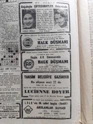 Cumhuriyet Gazetesi - 1 Eylül 1951 - Seçim Bölgelerindeki Cumhuriyet Ekibi Bildiriyor - Seçim Faaliyetinin Siklet Merkezi Bilecik Oldu - Samed Ağaoğlu Hürriyet Partisine Rey Veremezsiniz Yaşayanlar Hortlaklardan Daima Korkar Ve Kaçarlar Dedi fotoğraf - Kore'de Çarpışmalar Yeniden Şiddetlendi fotoğraf - Sinan Everest Yelkenle İstanbul'dan Filipin Adalarına fotoğraf - Türk İngiliz Atletleri Bugün Karşılaşıyor fotoğraf - Cezaevlerinin Islahı İçin 10 Yıllık Proje - Parlamentolar Konferansı Hadiseler Arasında Açıldı - Demokrat partililer bugün bir açıkhava toplantısı yapacaklar - Kaçakçılar Arasında Hududu Geçerken Yazan Yaşar Kemal Yazı Dizisi - Cumhuriyet Gazetesi Güzellik Müsabakası - imtiyazlı adam sempatik değildir yazan Burhan Felek - Rüyalar Evi Yazan Peride Celal Yazı Dizisi - Amerika Büyük Bir Radar Şebekesi Kuracak - Dünya Hafif Siklet Boks Şampiyonu Kit Galilan Rakibini Sayı Hesabı İle yendi - Fiat Traktör - Mefharet Yıldırım ve Sabite Tur Gülerman  Çiftesaraylar bahçesinde
