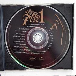 Cd The Best Of Jethro Tull The Anniversary Collection / 2 x CD Orijinal, 1993 Amerikan baskı. Kartoneti yok. 2 Disk. Diskler tertemiz. Cd kabı içerisinde gönderim yapılacaktır.